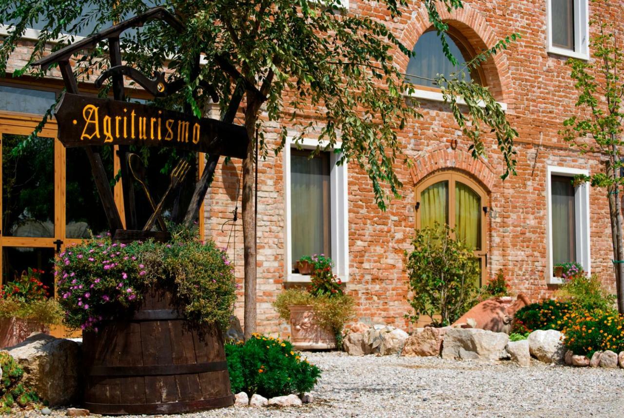 All'Albaro Agriturismo Salizzole Extérieur photo