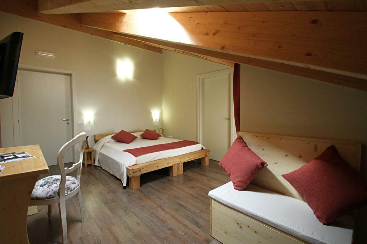 All'Albaro Agriturismo Salizzole Extérieur photo